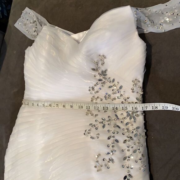 Women’s Wedding Dress with Side Design Ruffles & Corset Back Size L NWOT - Picture 9 of 10
